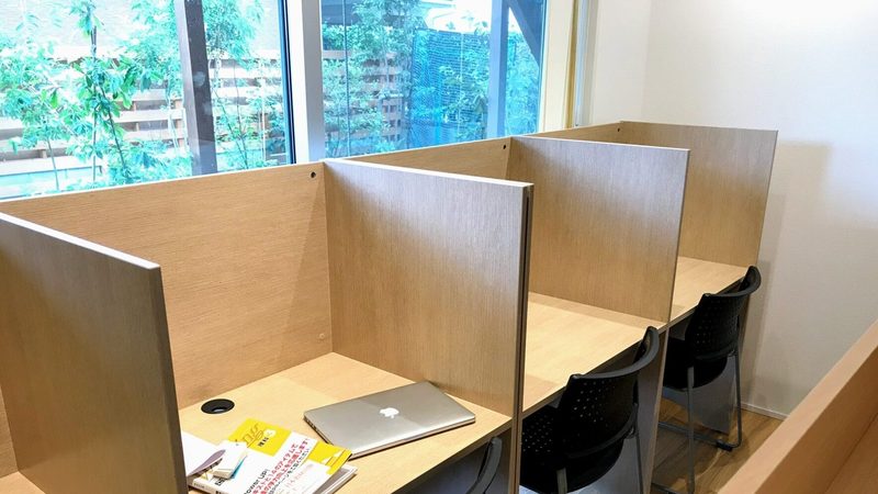 館山市の学習塾ランゲージ・ラボラトリーの自習室 365日6時から23時まで開放